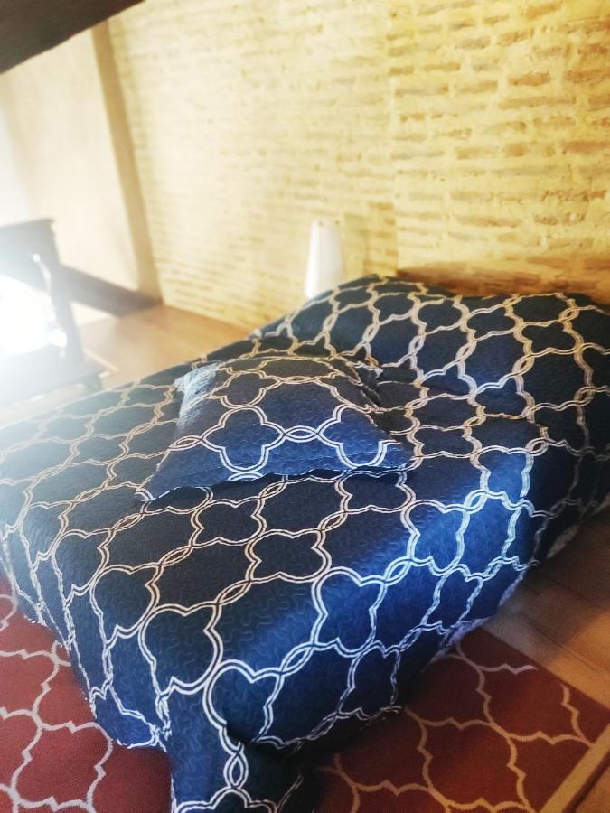 דירות Chez Fanny - Le Loft - Centre Historique Cahors Cathedrale מראה חיצוני תמונה